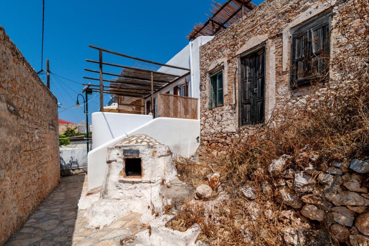 Atlantis Houses Chalki Town Exterior foto