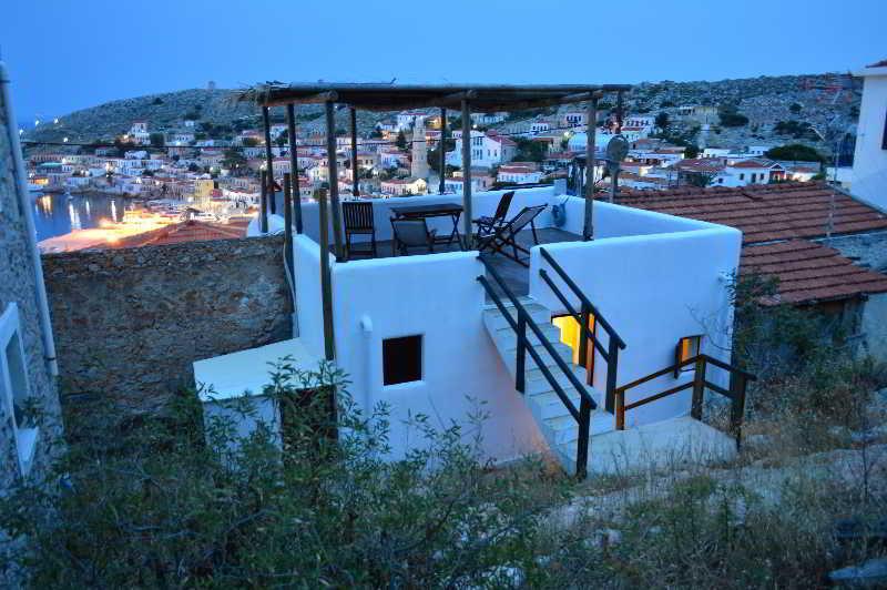 Atlantis Houses Chalki Town Exterior foto