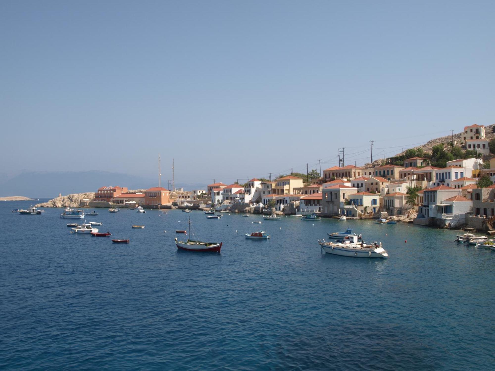 Atlantis Houses Chalki Town Exterior foto